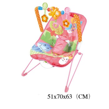 Balansoar si scaun AKU® pentru Bebelusi, cu Vibratii, cu Figurine colorate si Melodii, Ideal Cadou nou nascuti, Roz AK5007 Balansoar si scaun AKU® pentru Bebelusi, cu Vibratii, cu Figurine colorate si Melodii, Ideal Cadou nou nascuti, Roz AK5007