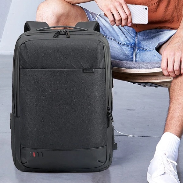 Rucsac laptop Business-Travel Arctic Hunter, impermeabil, port USB, 15.6", negru