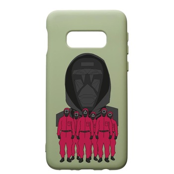 Husa Premium Silicon Compatibila Cu Samsung Galaxy S10, Squid Game - Front Man And Soldier, cu interiorul din material textil, protectie camera, Beryl, PGR841 Husa Premium Silicon Compatibila Cu Samsung Galaxy S10, Squid Game - Front Man And Soldier, cu interiorul din material textil, protectie camera, Beryl, PGR841