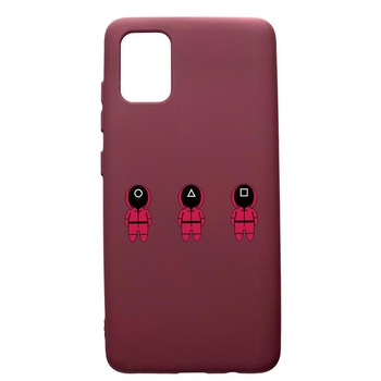 Husa Premium Silicon compatibila cu Samsung Galaxy S20 Plus, Squid Game Soldier Cartoon, cu interiorul din material textil, protectie camera, Burgundy, PBR849 Husa Premium Silicon compatibila cu Samsung Galaxy S20 Plus, Squid Game Soldier Cartoon, cu interiorul din material textil, protectie camera, Burgundy, PBR849