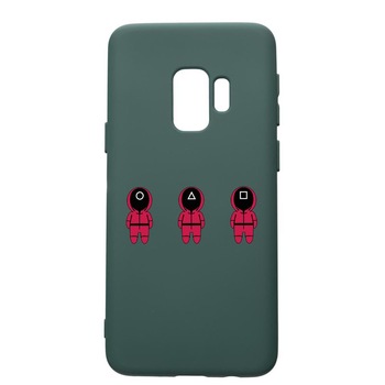 Husa Premium Silicon Compatibila Cu Samsung Galaxy S9, Squid Game Soldier Cartoon, cu interiorul din material textil, protectie camera, Forest Green, PFG849 Husa Premium Silicon Compatibila Cu Samsung Galaxy S9, Squid Game Soldier Cartoon, cu interiorul din material textil, protectie camera, Forest Green, PFG849
