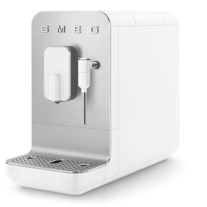 Aparat automat de cafea espresso BCC02WHMEU, alb / argintiu, cu sistem spumare lapte, Smeg