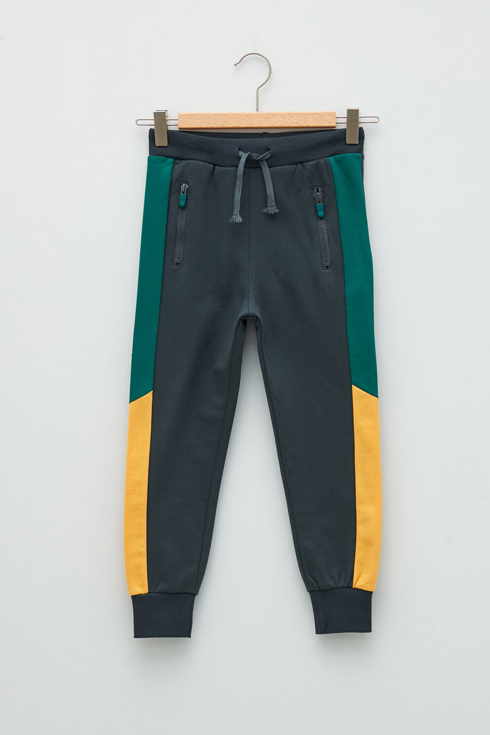 LC WAIKIKI, Pantaloni sport cu model colorblock, gri antracit, verde inchis, galben