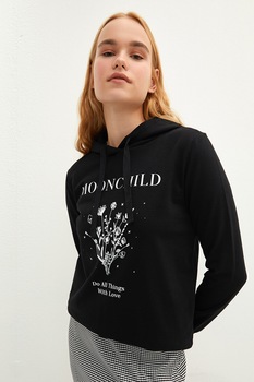 LC WAIKIKI, Hanorac cu imprimeu floral si text, Negru/Alb LC WAIKIKI, Hanorac cu imprimeu floral si text, Negru/Alb