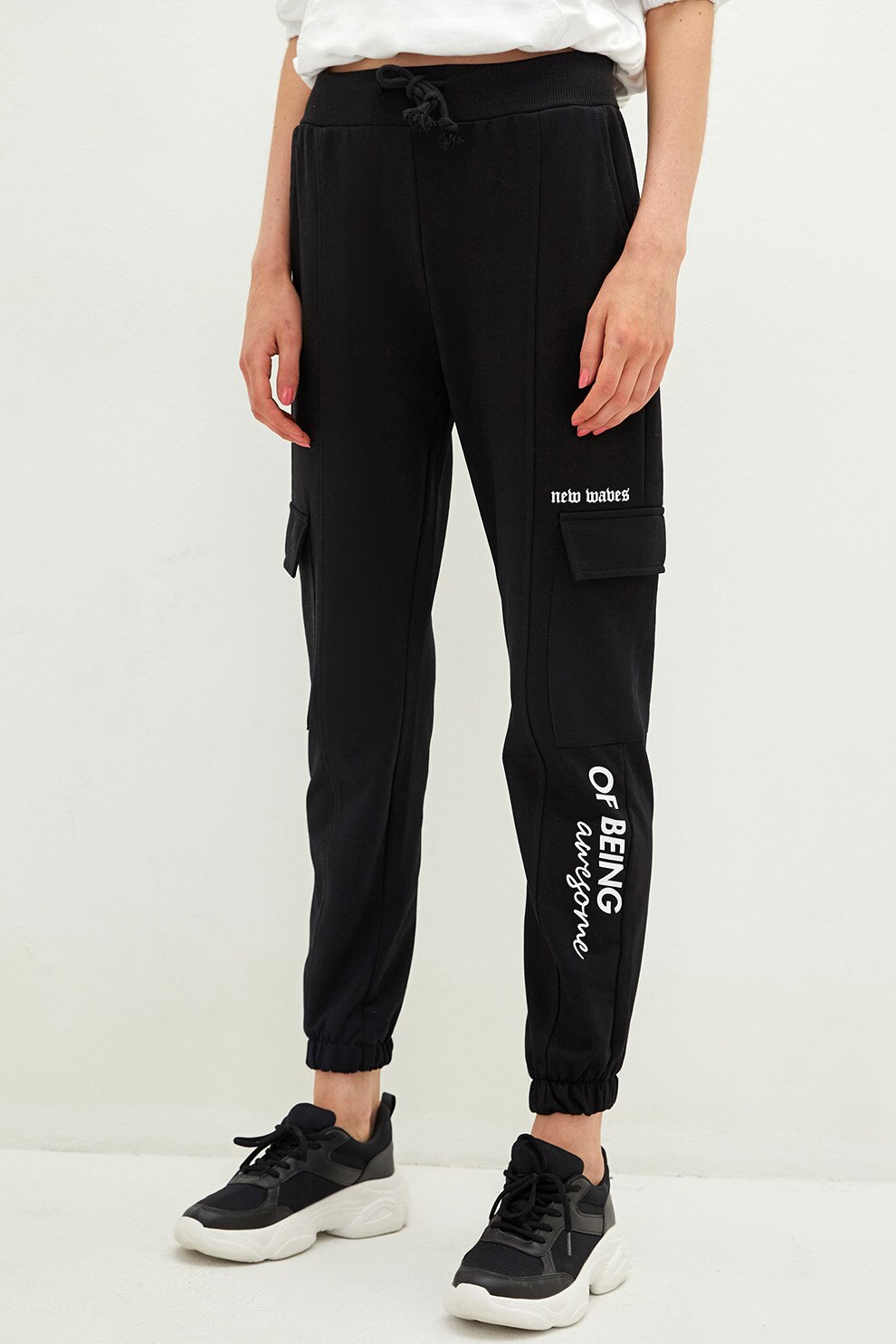 LC WAIKIKI, Pantaloni sport cargo cu imprimeu text, Negru