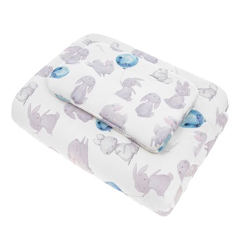 Set lenjerie de pat 2 piese pentru copii Belisima Kroliczki P02-0043, Multicolor Set lenjerie de pat 2 piese pentru copii Belisima Kroliczki P02-0043, Multicolor