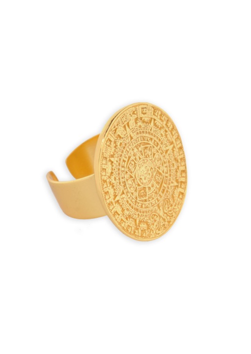 Inel calendarul aztec, sculptat in piatra vulcanica, circumferinta 26 mm, placat cu aur 24K