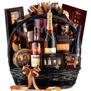 Cos Cadou Exclusive Taste cu Whiskey, Sampanie, Panettone, Cafea, Fursecuri, Praline, Ceai, Trufe Cos Cadou Exclusive Taste cu Whiskey, Sampanie, Panettone, Cafea, Fursecuri, Praline, Ceai, Trufe