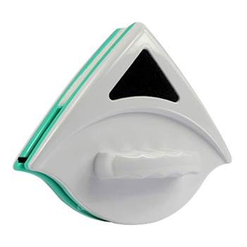 Spalator de geamuri magnetic, Zola®, pe 2 laturi, pentru o grosime de sticla intre 5-15 mm, 16x15 cm Spalator de geamuri magnetic, Zola®, pe 2 laturi, pentru o grosime de sticla intre 5-15 mm, 16x15 cm