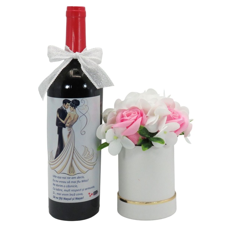 Set Cadou Cerere Nasi Cununie, „Valsul” – sticla de vin personalizata si aranjament flori de sapun - ILIF11011 - 23h Events