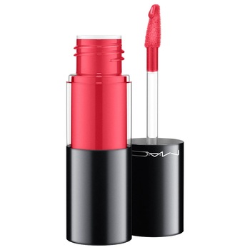 Ruj lichid MAC Versicolour Varnish, Like Candy 103, 8.5 ml Ruj lichid MAC Versicolour Varnish, Like Candy 103, 8.5 ml