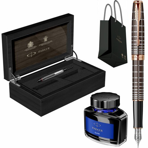Set Parker Stilou Sonnet Royal Dark Brown Laque PGT cu penita din aur de 18k, convertor Parker Deluxe montat in Cutie de Lemn, calimara cerneala si punga Parker
