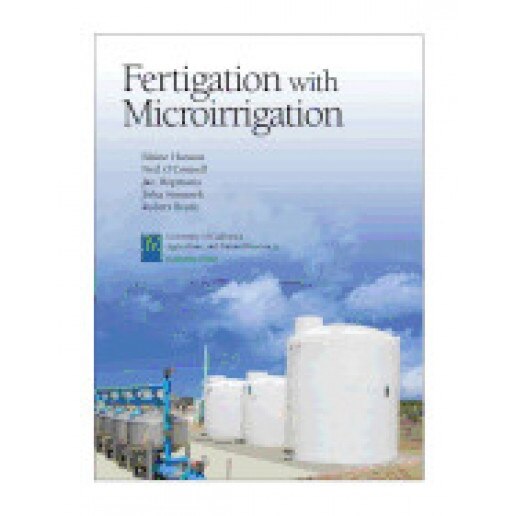 Fertigation with Microirrigation, Blaine Hanson (Author)