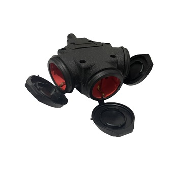 Cap prelungitor cauciucat cu protectie la umezeala cu 3 prize si capace IP54 TS-2004 Cap prelungitor cauciucat cu protectie la umezeala cu 3 prize si capace IP54 TS-2004