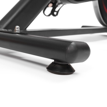 Bicicleta spinning magnetica TECHFIT SBK3000, Sistem inertie volanta 18 Kg, Greutate utilizator 120 Kg, Bluetooth, FITSHOW, Suport telefon/tableta, Suport sticla, Roti transport