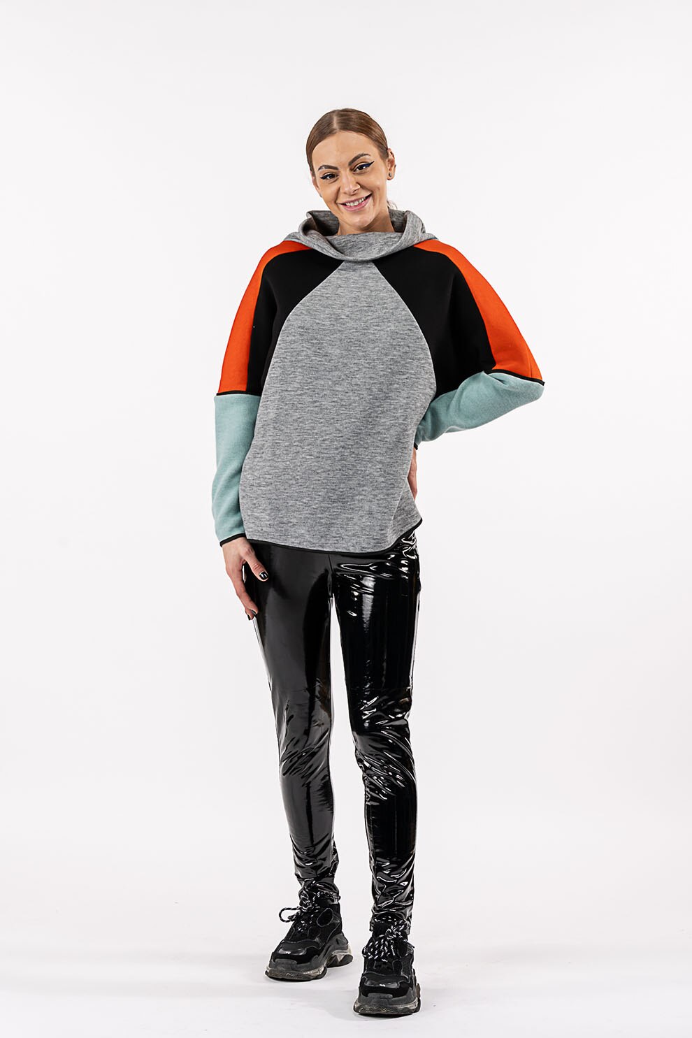 Antonia M, Bluza sport cu guler tip sal, Oranj/Negru/Gri