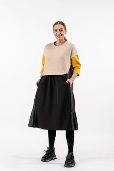 Antonia M, Rochie evazata cu model colorblock, Roz pal/Negru Antonia M, Rochie evazata cu model colorblock, Roz pal/Negru