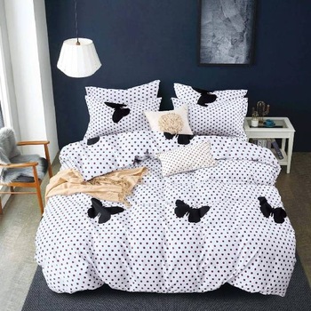 Lenjerie de pat dublu din Bumbac Satinat, 4 piese Syggy Black Dots 235 x 240 Lenjerie de pat dublu din Bumbac Satinat, 4 piese Syggy Black Dots 235 x 240