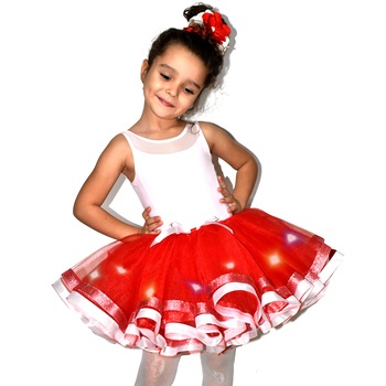 Fusta tutu Craciunita cu luminite colorate Costumix Fusta tutu Craciunita cu luminite colorate Costumix
