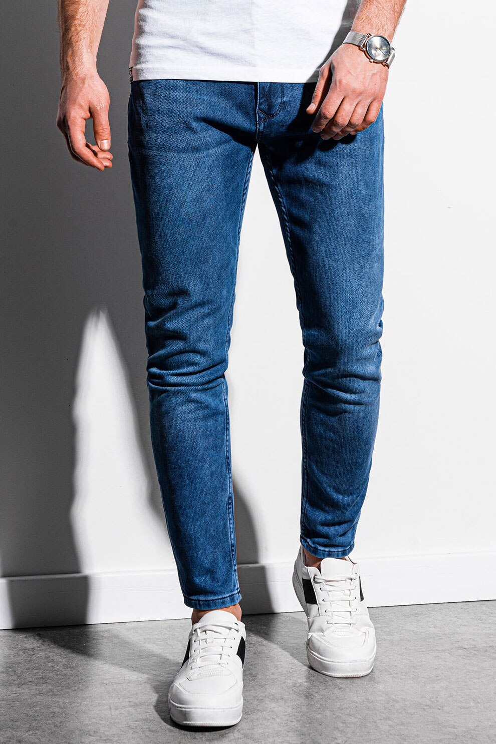 OMBRE, Blugi slim fit cu aspect decolorat, Albastru inchis