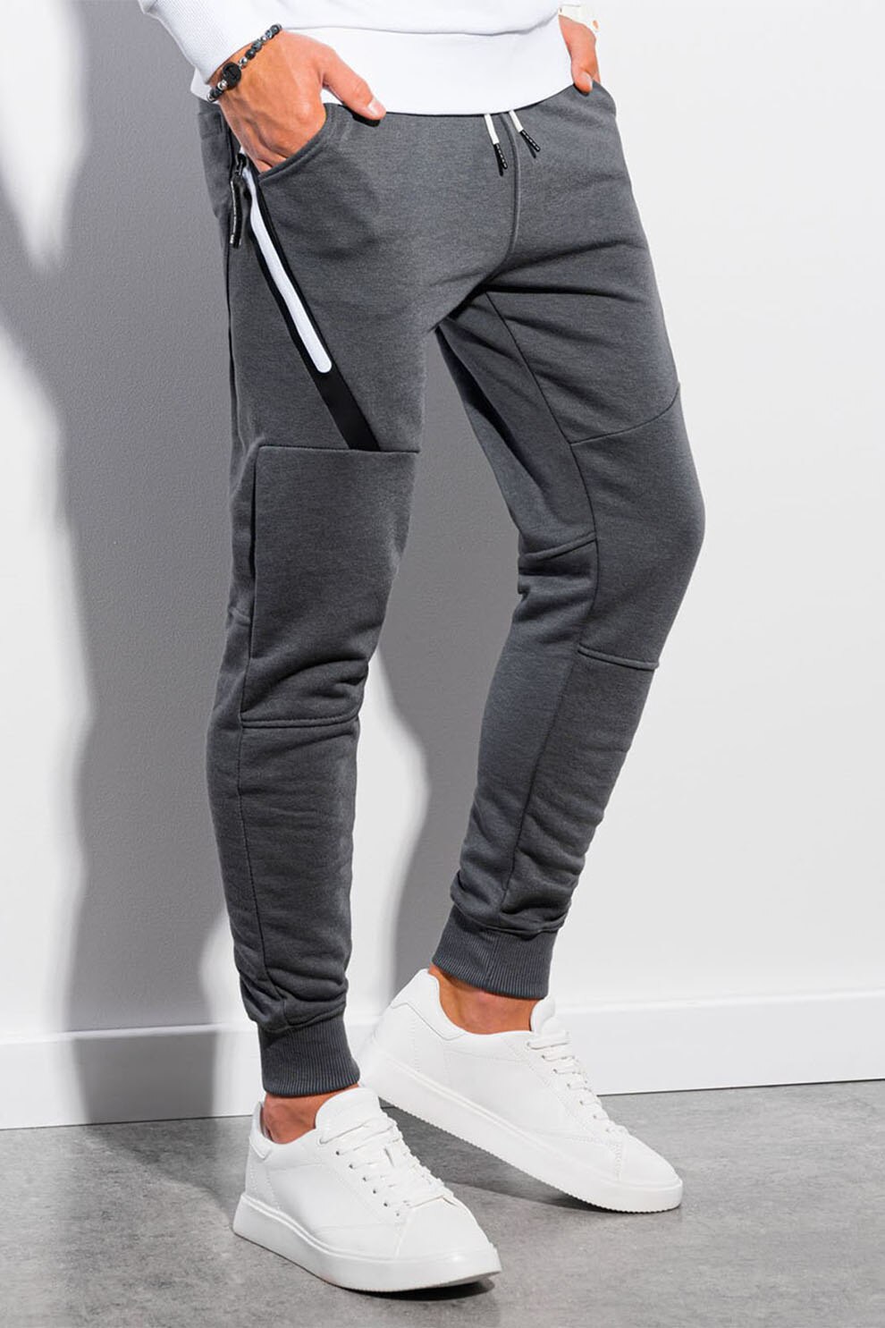 OMBRE, Pantaloni sport din amestec de bumbac cu croiala conica, Gri inchis