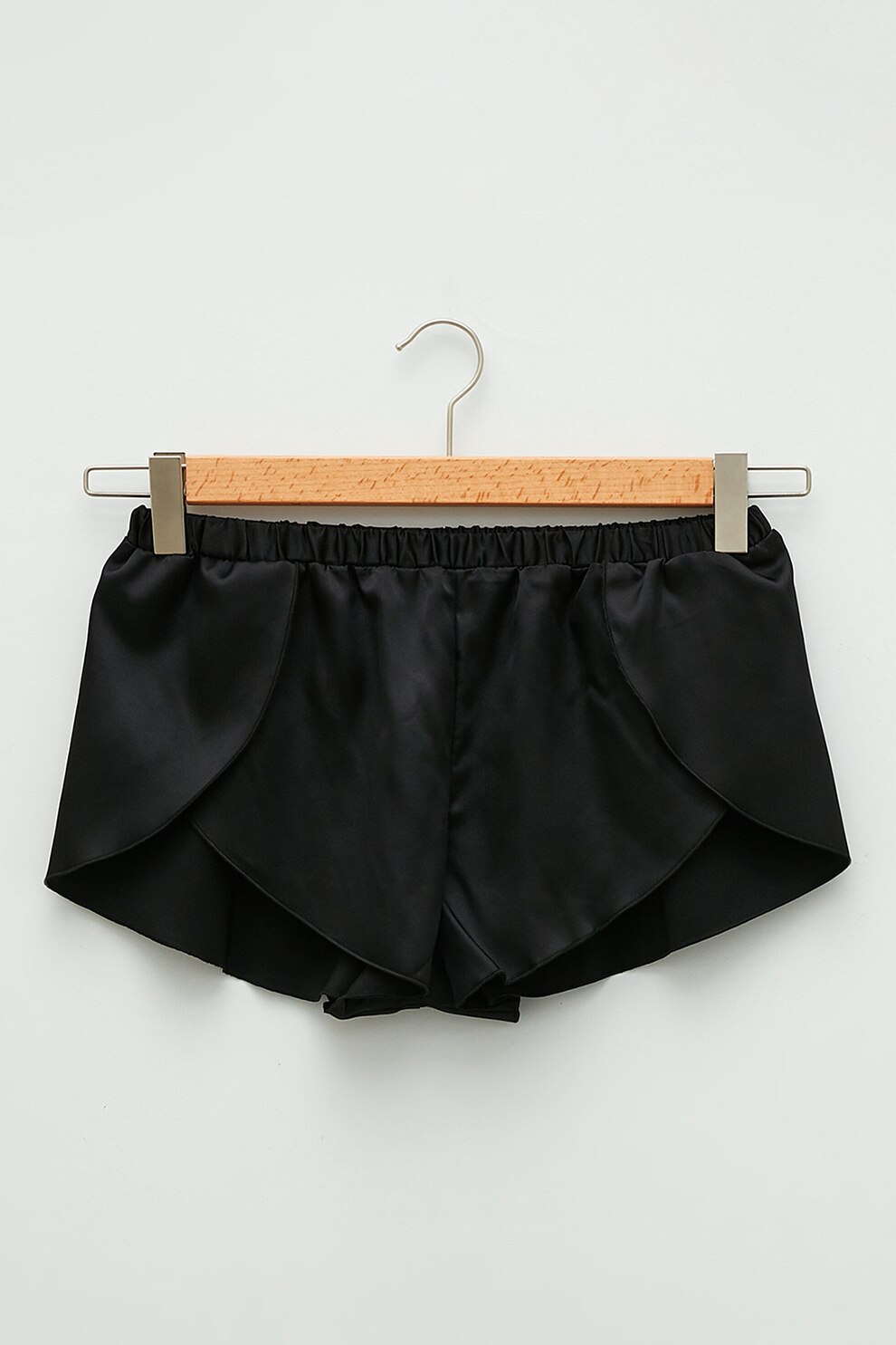 LC WAIKIKI, Pantaloni scurti de pijama din satin, Negru