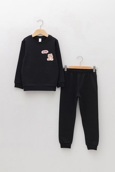 LC WAIKIKI, Pijama de bumbac cu imprimeu pe piept, Negru LC WAIKIKI, Pijama de bumbac cu imprimeu pe piept, Negru