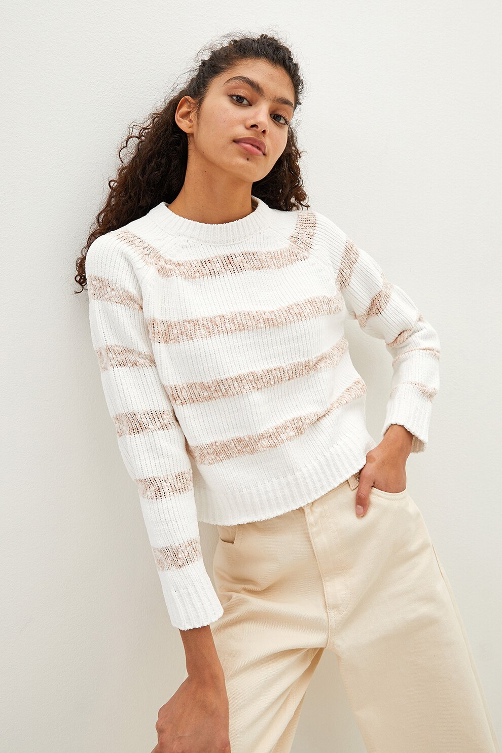 LC WAIKIKI, Pulover cu decolteu la baza gatului si maneci raglan, Alb optic/Roz prafuit