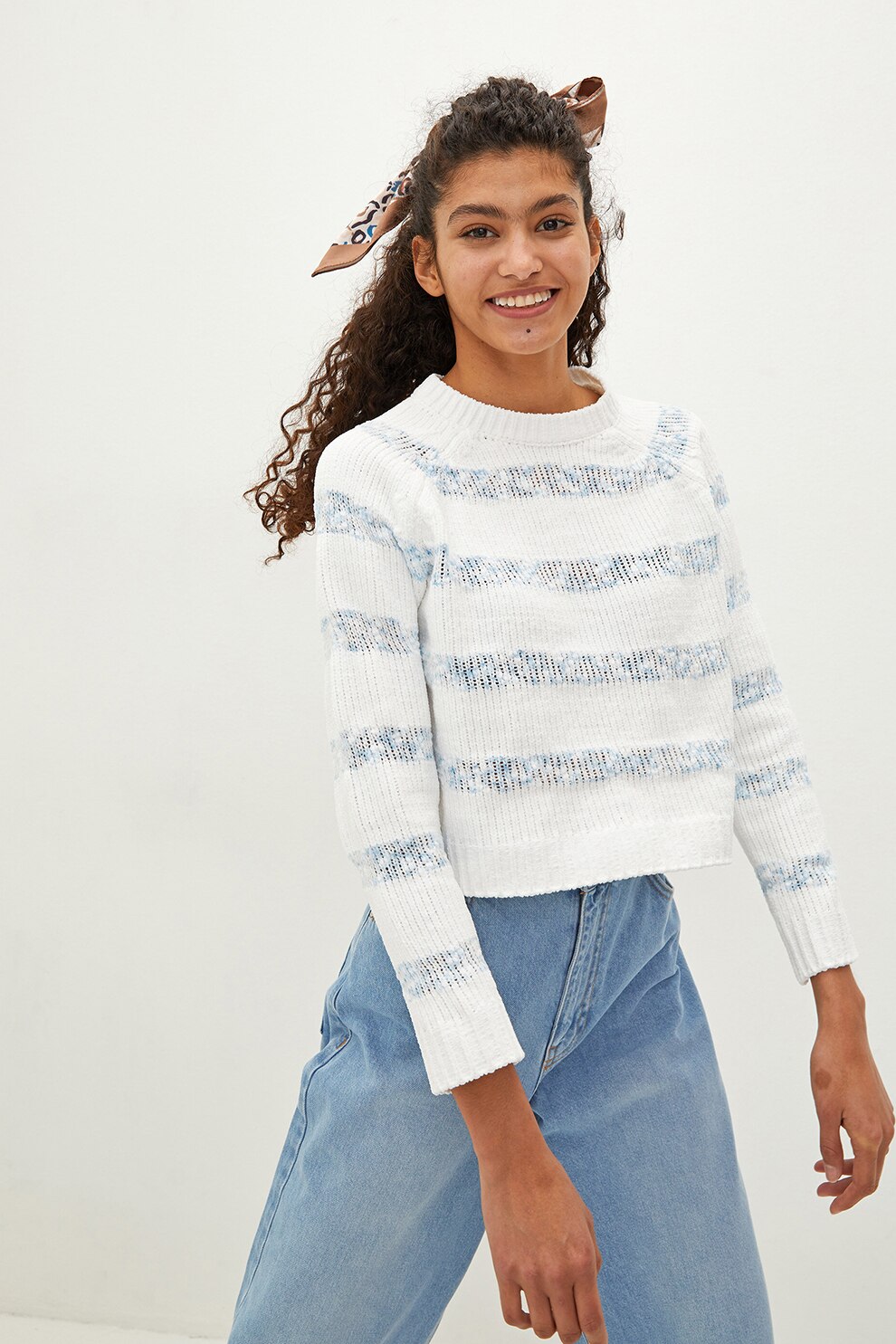 LC WAIKIKI, Pulover cu decolteu la baza gatului si maneci raglan, Alb optic/Albastru pastel