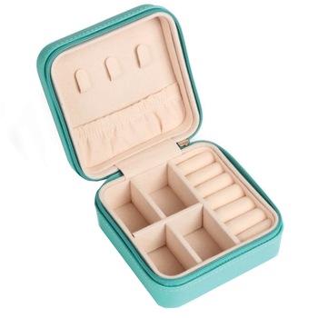 Cutie organizatoare bijuterii, din piele ecologica, compartimentata pentru, Inele, Coliere si cercei, dimensiune 10 x 10 x 5 cm, Turcoaz Cutie organizatoare bijuterii, din piele ecologica, compartimentata pentru, Inele, Coliere si cercei, dimensiune 10 x 10 x 5 cm, Turcoaz