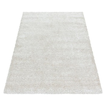 Covor modern cu fir lung NDomino Bril , 60x110 cm, polipropilena 100% , inaltime fir 5 cm , model uni, culoare alb cream Covor modern cu fir lung NDomino Bril , 60x110 cm, polipropilena 100% , inaltime fir 5 cm , model uni, culoare alb cream