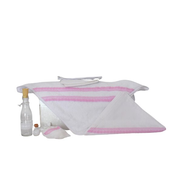 Set botez unicat alb 7 piese- Trusou biserica Roz Discret- Odorul Mamei