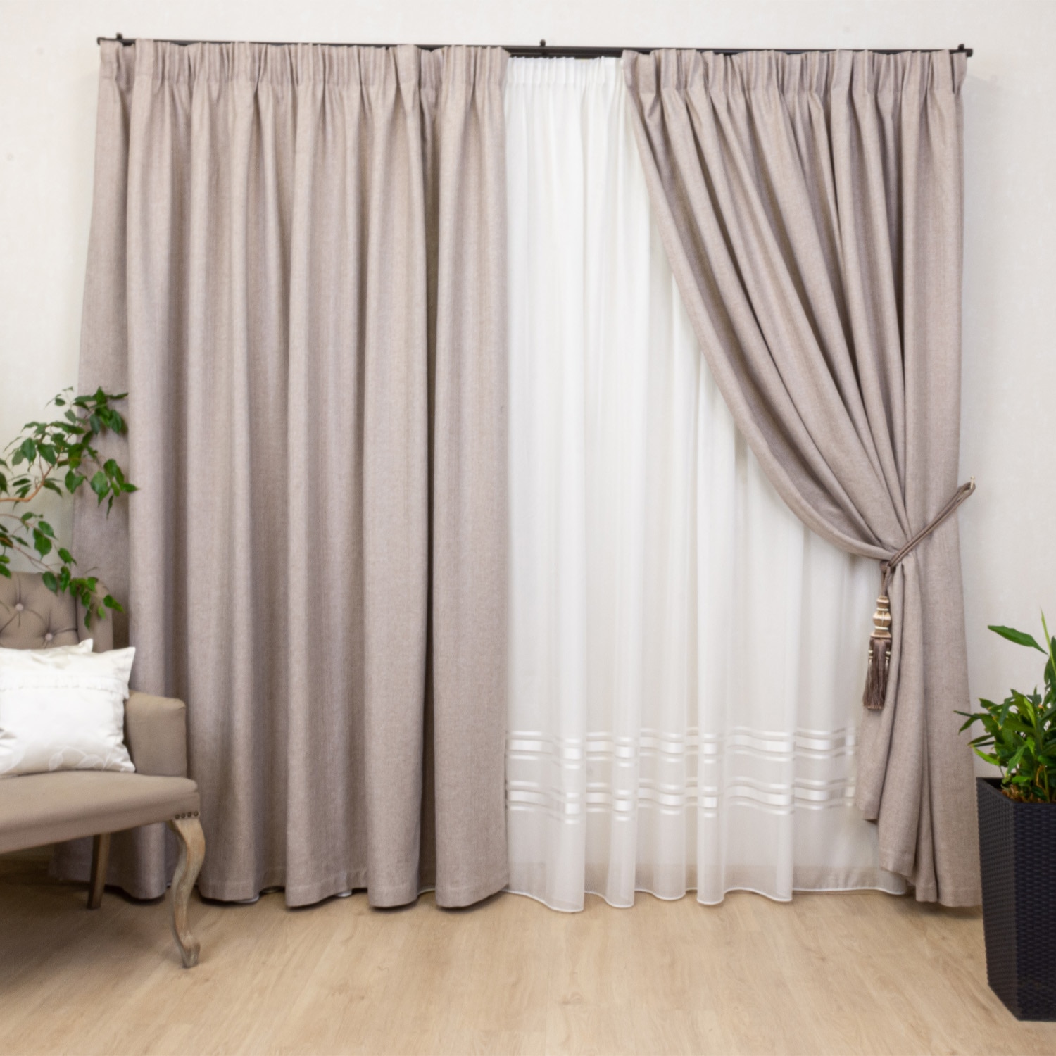 Set 2 canafi Hiko Lux taupe, ciucuri pentru draperii - eMAG.ro