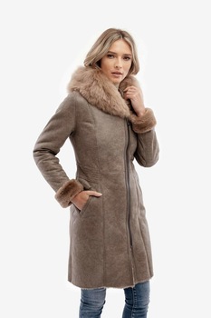 Palton din blana naturala, Gerali, model Claudia, Cenusiu Palton din blana naturala, Gerali, model Claudia, Cenusiu