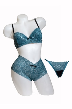 Set dantela, sutien, boxer, tanga, DAIANA, BLD by Exclusive, Negru/Turcoaz Set dantela, sutien, boxer, tanga, DAIANA, BLD by Exclusive, Negru/Turcoaz