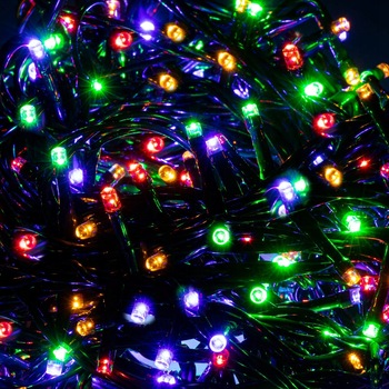 Instalatie lumini pentru bradul de Craciun, 19,5 metri, 300 LED-uri, multicolor Instalatie lumini pentru bradul de Craciun, 19,5 metri, 300 LED-uri, multicolor