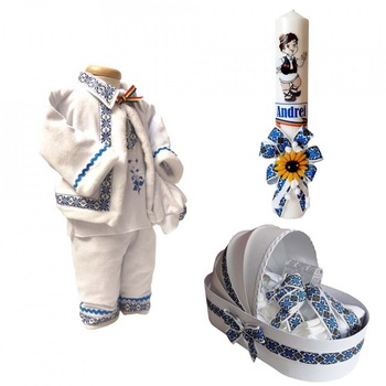 Set costum popular botez, trusou si lumanare personalizata, decor traditional, 3 - 6 luni, Denikos® C9027 Set costum popular botez, trusou si lumanare personalizata, decor traditional, 3 - 6 luni, Denikos® C9027