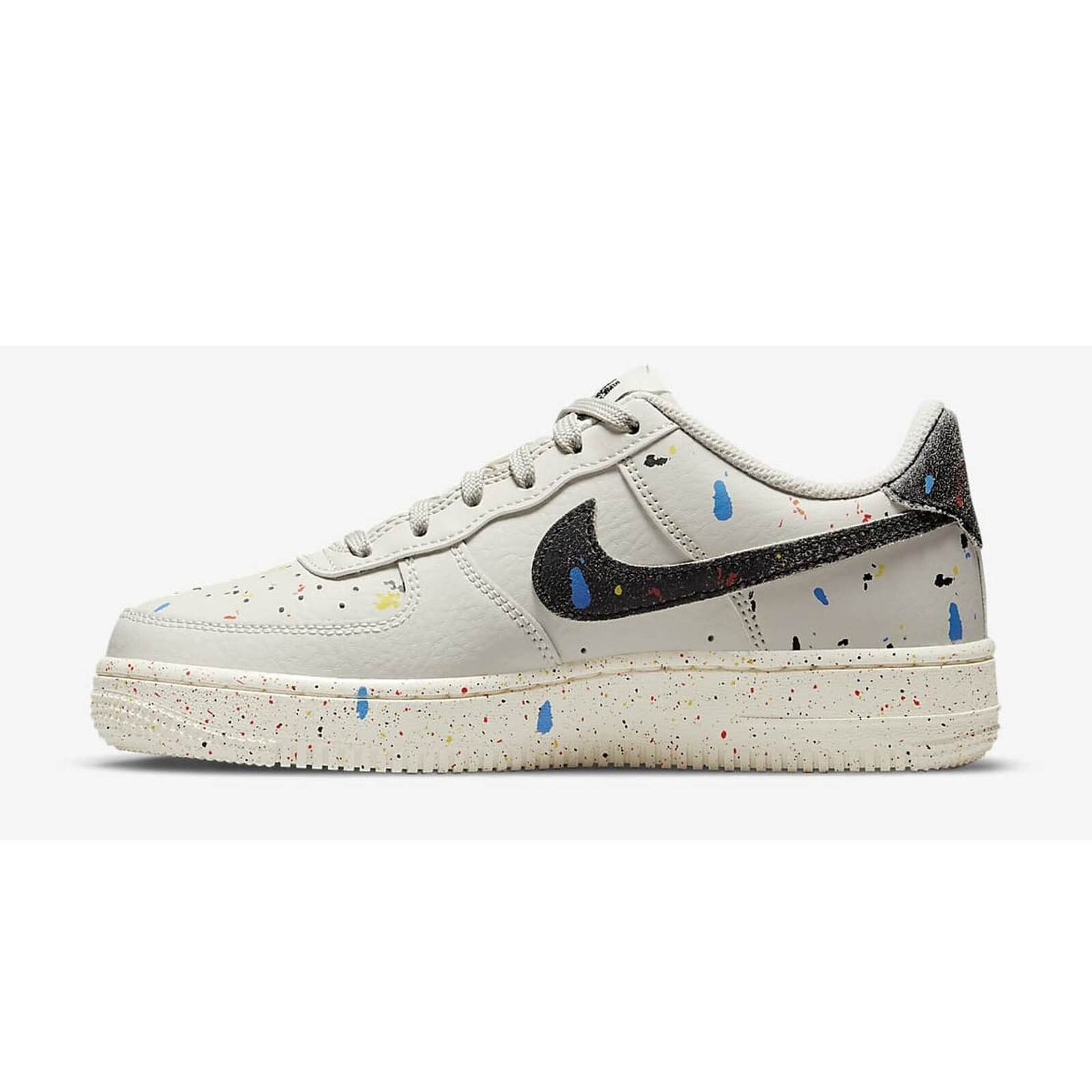 white and black air force 1 lv8 3