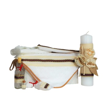 Set botez alb 9 piese- Trusou botez alb cu Lumanare - Odorul Bunei, Odorul Mamei Set botez alb 9 piese- Trusou botez alb cu Lumanare - Odorul Bunei, Odorul Mamei