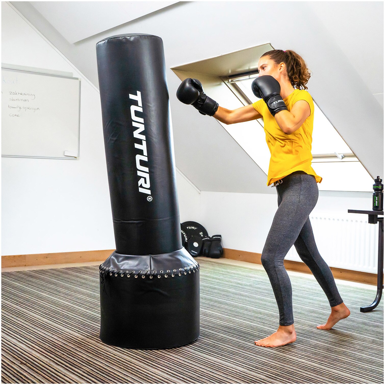 Boxing Bag, Incl. Chain - 70 cm - Tunturi New Fitness B.V.