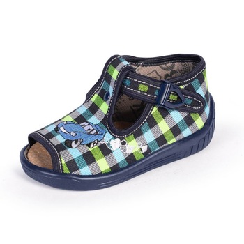 Incaltaminte panza, cu masinuta albastra Incaltaminte panza, cu masinuta albastra