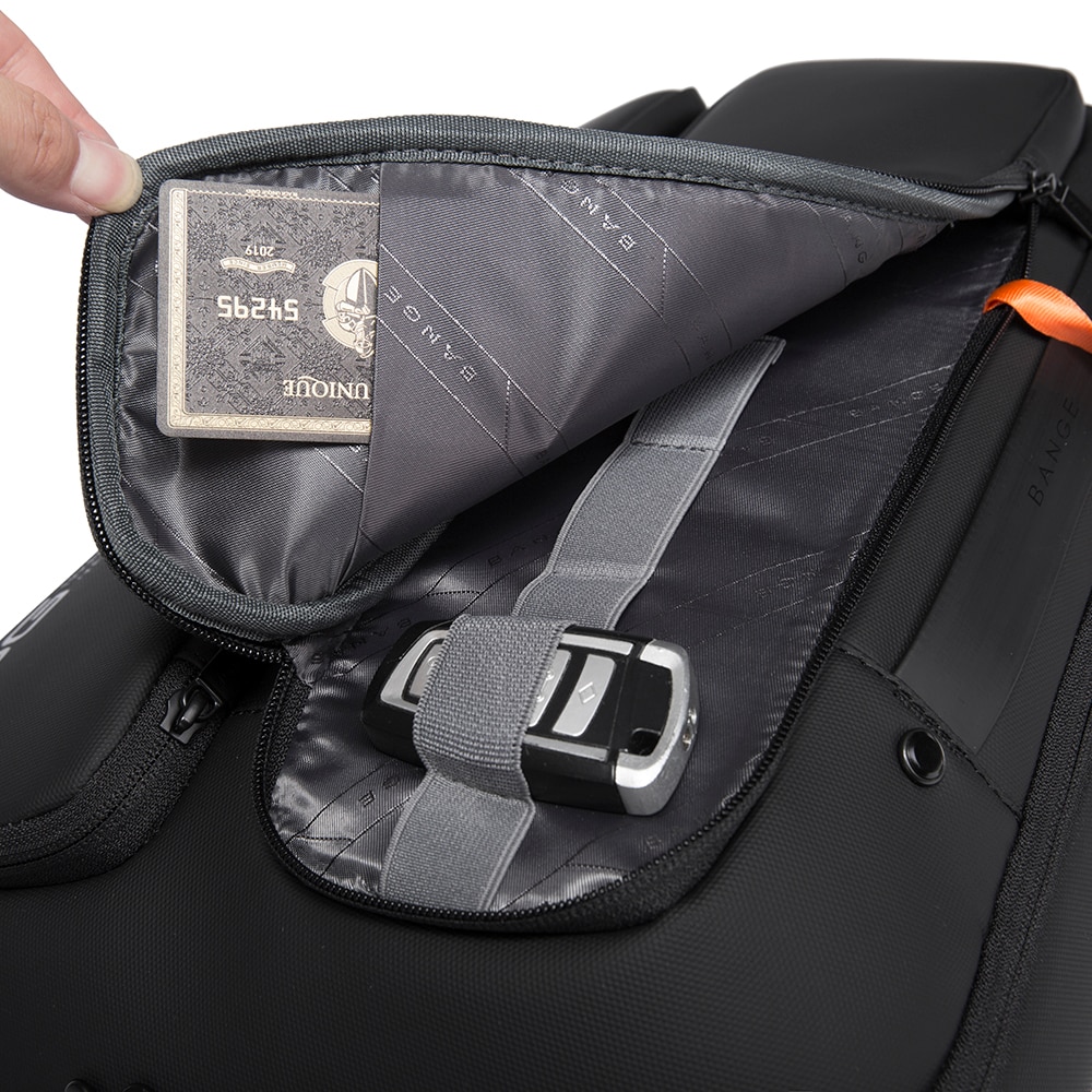 Rucsac laptop 15.6 inch, port USB, si USB-C, rezistent la apa, buzunar antifurt, sistem fixare pe valiza BANGE, BG7238BK, Negru