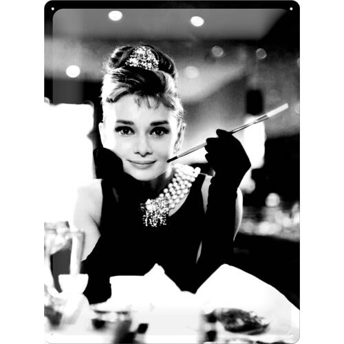 Tablou metalic - Audrey Hepburn - Breakfast Tiffany's L - 30x40 cm