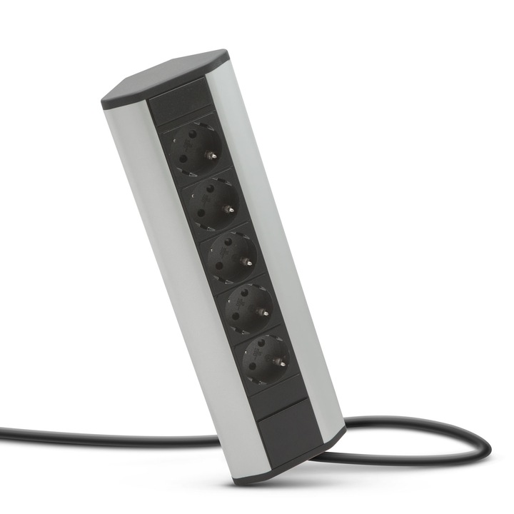 Алуминиев ъглов разпределител, 5 контакта, 250V, 16A, 3500w, дължина на кабела 1,5 m