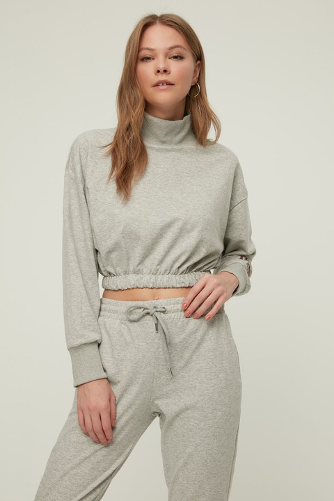 Trendyol, Set de pantaloni sport si bluza sport crop - 2 piese, Gri melange