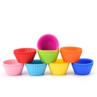Set 24 de forme de copt pentru briose, Reutilizabile, Silicon, Fara BPA, 6.5 cm, Multicolor