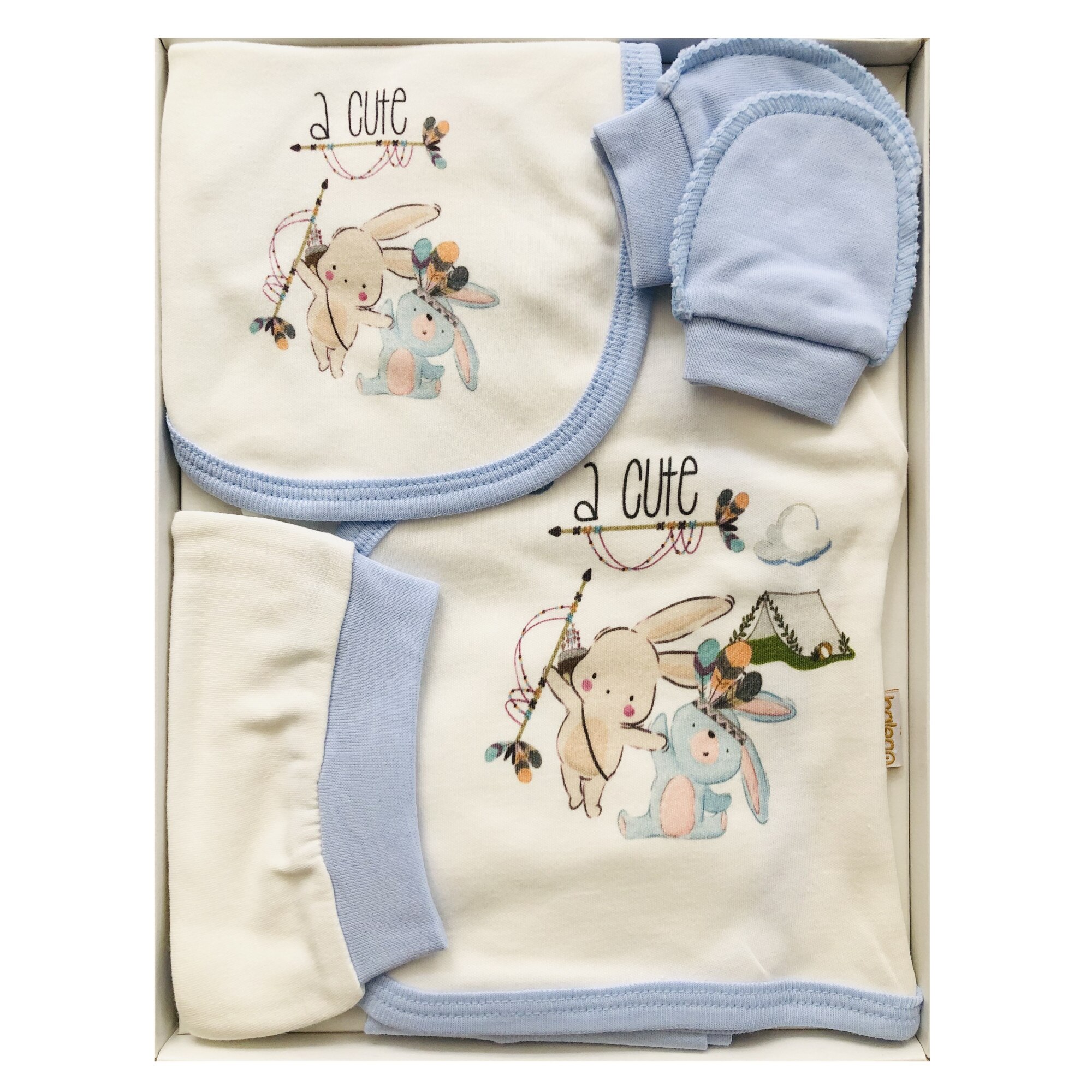Set Cadou Bebelusi Baieti Baleno Baby Wear Model Bunnies Adventures 0 3 Luni 5 Piese 100 Bumbac Antialergic Alb Albastru Emag Ro