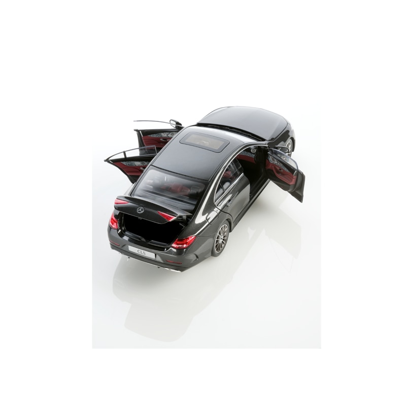 Macheta Mercedes-Benz CLS Coupé C257, Kit AMG, Negru 1:18 - eMAG.ro