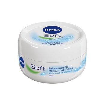 Crema de corp Nivea Soft, 100 ml Crema de corp Nivea Soft, 100 ml