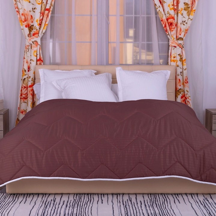 Pilota de iarna, matlasata, umplutura lana, invelis damasc, policoton, 200x220cm, pentru pat dublu, maro, Ralex Pucioasa